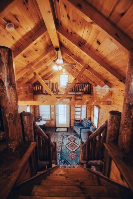 אשטבולה Charming Lakeview Cabin Near Geneva-On-The-Lake! מראה חיצוני תמונה