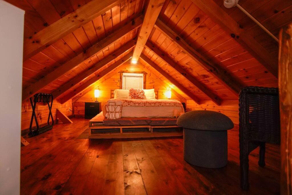 אשטבולה Charming Lakeview Cabin Near Geneva-On-The-Lake! מראה חיצוני תמונה